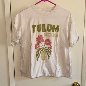 Tulum Graphic tee